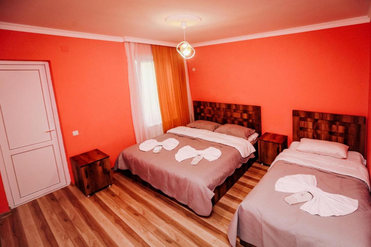 קוטאיסי Bebo Babu Guest House מראה חיצוני תמונה