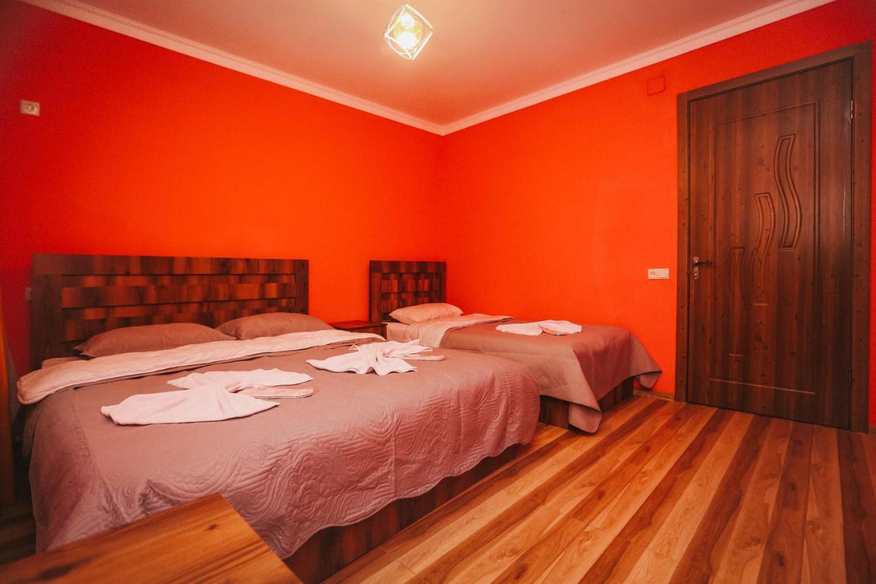 קוטאיסי Bebo Babu Guest House מראה חיצוני תמונה